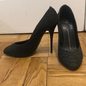 Giuseppe Zanotti black pumps 37.5